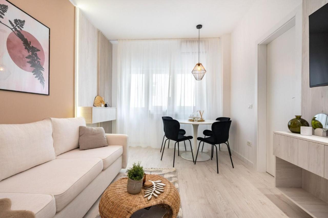 Ferienwohnung Victoria Charm Bukarest Exterior foto
